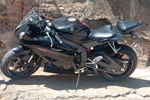 Yamaha YZF R6 - 2008