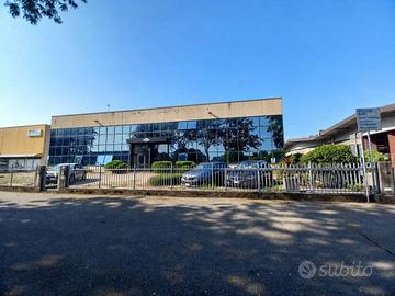 Immobile di 2211 m² a Reggio Emilia