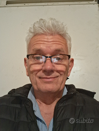 Meccanico auto o attrezzature da giardino