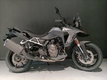 Nuova Suzuki V Strom DL 800 OPERAZIONE 50%