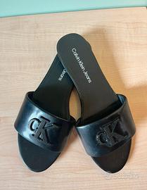 Ciabatte nere Calvin Klein