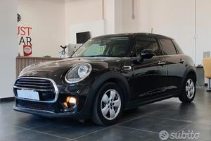 Mini Cooper 1.5 136cv AUT. 06/2019