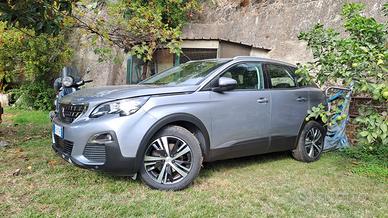 Peugeot 3008 1.5 bluehdi Business s&s 130cv eat8