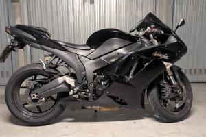 Kawasaki ZX6R - 2008 - Milano
