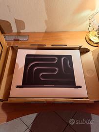 Apple Macbook Pro 14" M5 16/1TB NERO