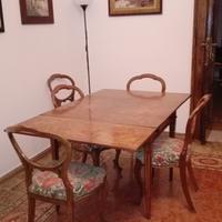 Tavolo olandese con intarsi