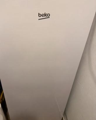 Congelatore verticale Beko 6 cassetti