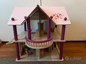 Casa delle bambole completa