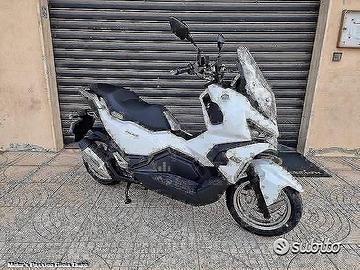 SYM ADX 125 ABS TCS E5+ Bianco - PROMO