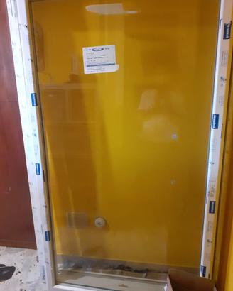 Finestra ad 1 anta con ribalta in PVC