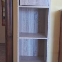 Mobile moderno a colonna 