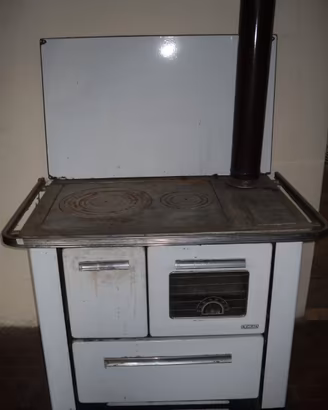 stufa a legna, cucina economica Augusta