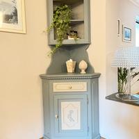 Mobile credenza ad angolo