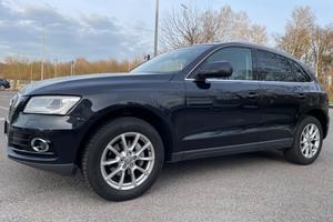 Audi Q5 2.0 TDI 177CV quattro*Automatik*Navi*Cerch