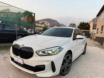 Bmw 118 118d 5p. MSport Navi+Led+pelle Euro6d