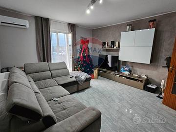 Appartamento a Casoria con box auto