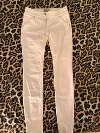 Jeans met tg 25
