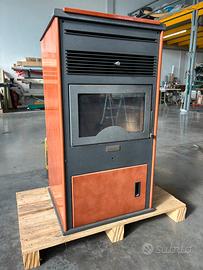 Stufa a pellet CS Thermos “compatta”  9kW