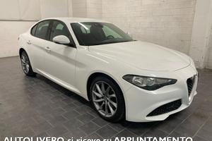 ALFA ROMEO Giulia 2.2 Turbodiesel 150 CV AT8 Bus