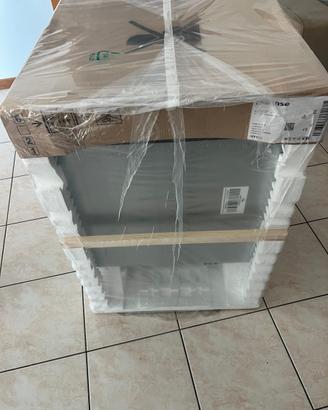 Lavastoviglie ad incasso Hisense HV16A