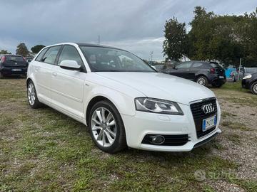 Audi A3 1.6 TDI Sportback 2012 TETTO APRIBILE