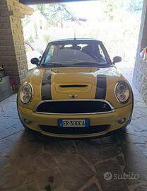 Mini Cooper S R57 