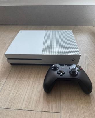 XBOX ONE CON FIFA23