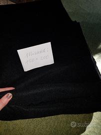 Stoffa. / scampolo di tessuto. / feltro.