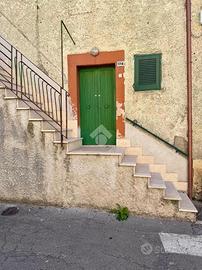 3 LOCALI A VASANELLO