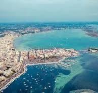 Immobile di 24100 m² con più di 5 locali a Nardò