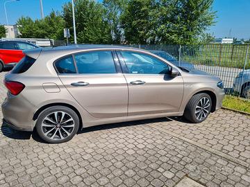 Fiat Tipo Tipo 5 porte II 2016 5p 1.6 mjt Lounge