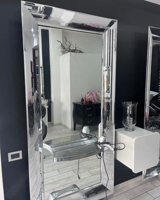 Arredamento per salone parrucchiere