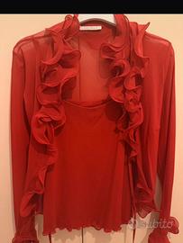 Camicia rossa cannella con volant e top coordinato
