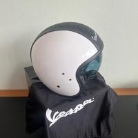 Coppia di caschi originali Vespa