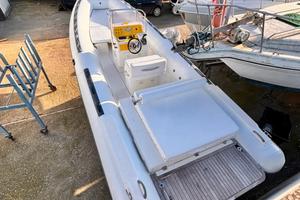 Bwa 750 mercruiser 260 cv