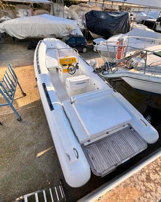 Bwa 750 mercruiser 260 cv