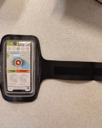 Custodia universale da braccio smartphone.