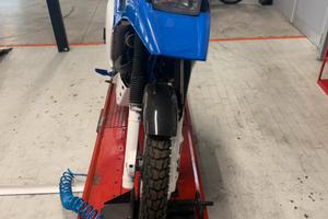 Suzuki dr big 750