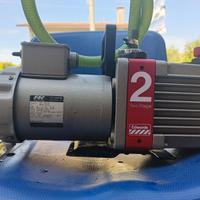 Pompa a vuoto EDWARDS E2M2