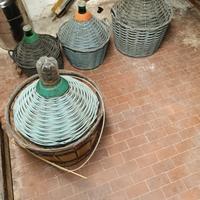 Damigiana collo stretto