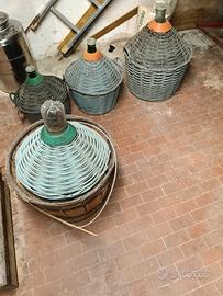 Damigiana collo stretto