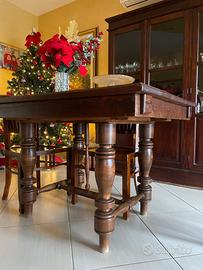 Tavolo e Credenza