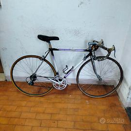 Bicicletta da corsa vintage