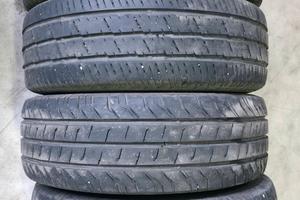 Gomme 235/65 R16 C 115/113 R