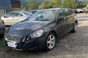 Volvo V60 D3 Geartronic Kinetic