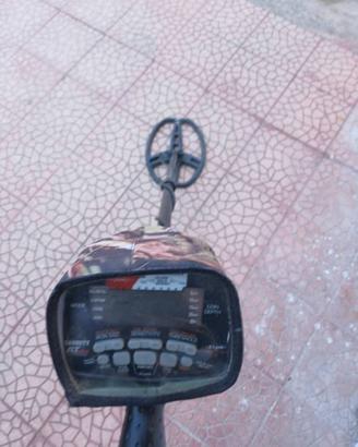 metaldetector AT MAX GARRETT