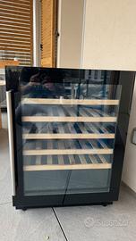 Cantinetta vino dunavox 46 bottiglie.