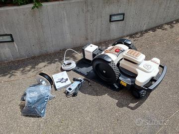 ROBOT TAGLIAERBA AMBROGIO 4.0 ELITE 4WD PREMIUM