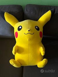 Peluche Pikachu