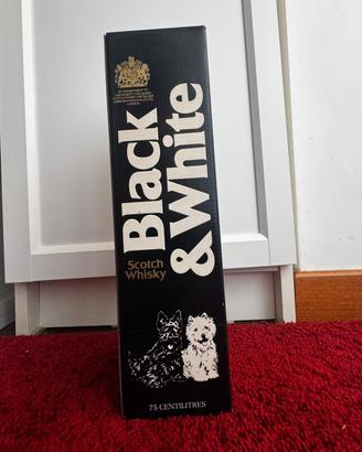 Black & White Scotch Whisky – 75 cl